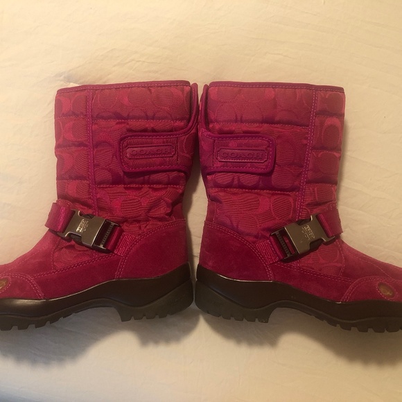 Coach fushia snow boots - Picture 2 of 5
